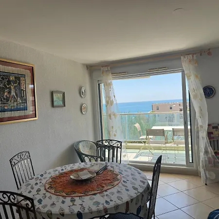 Les Ondines A Sète